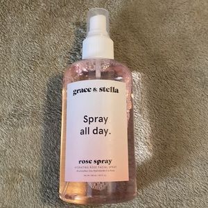 Grace & Stella rose spray.